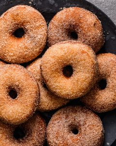 vegan cinnamon donuts