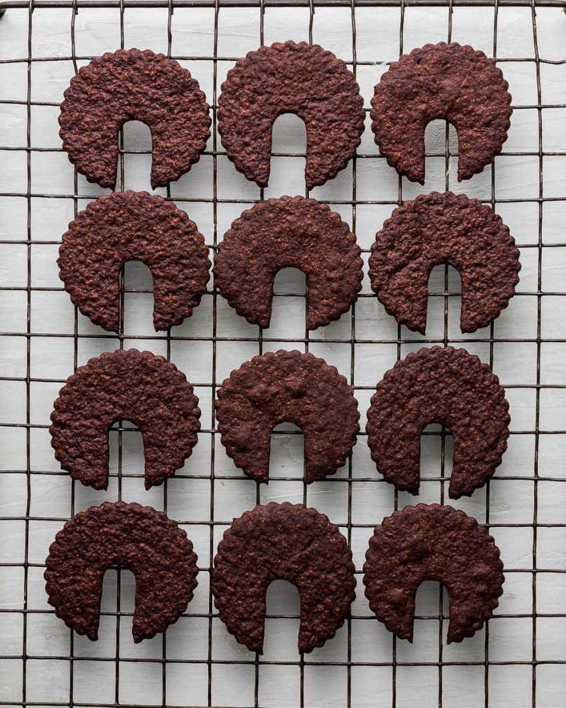 cocoa shortbread cookies