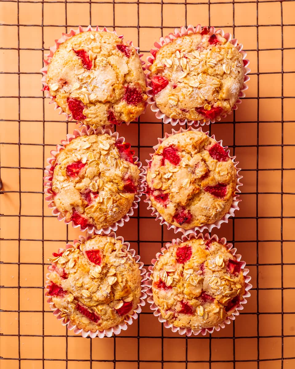 baked strawberry muffins
