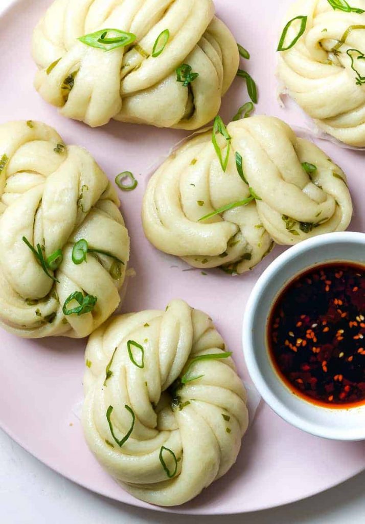 steamed scallion buns with dipping sauce