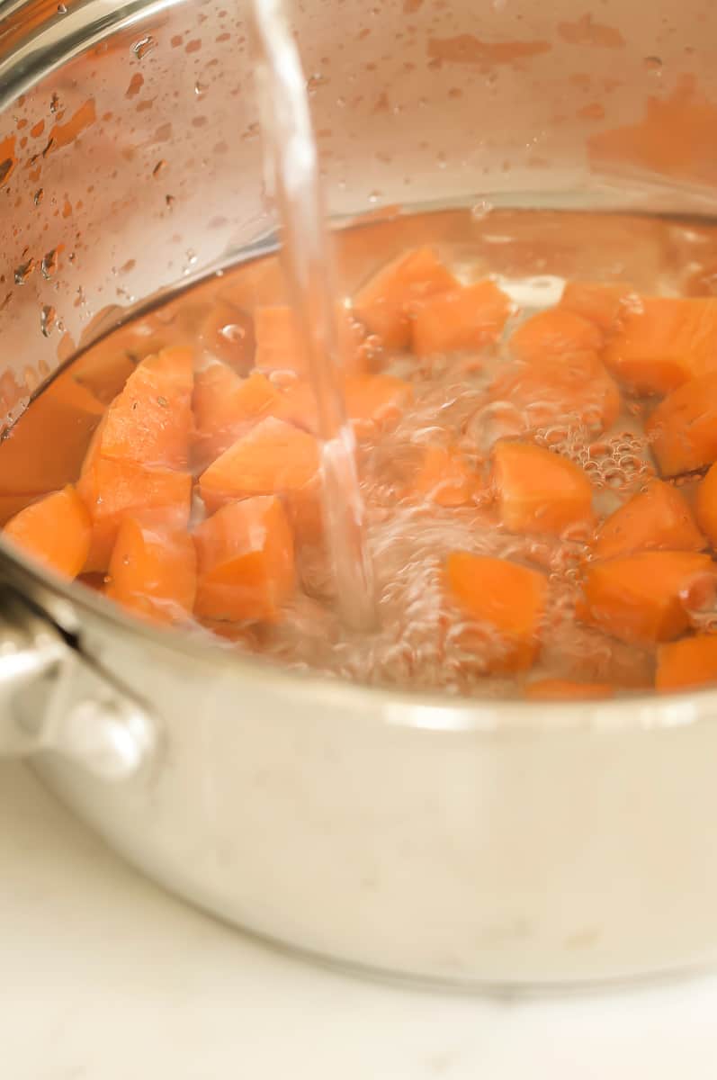 Vegan Mac and Cheese (seriously silky smooth!) - School Night Vegan