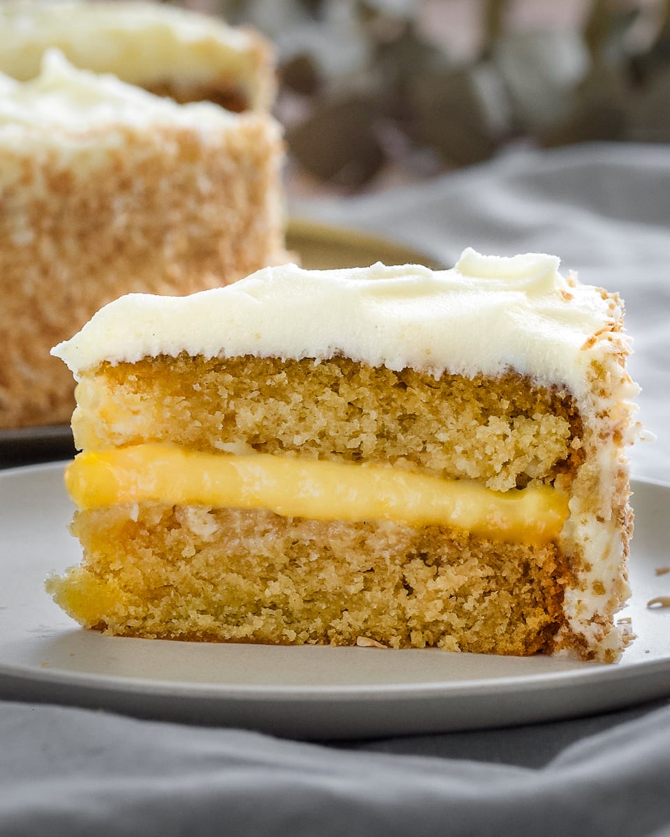 vegan coconut and lemon cake