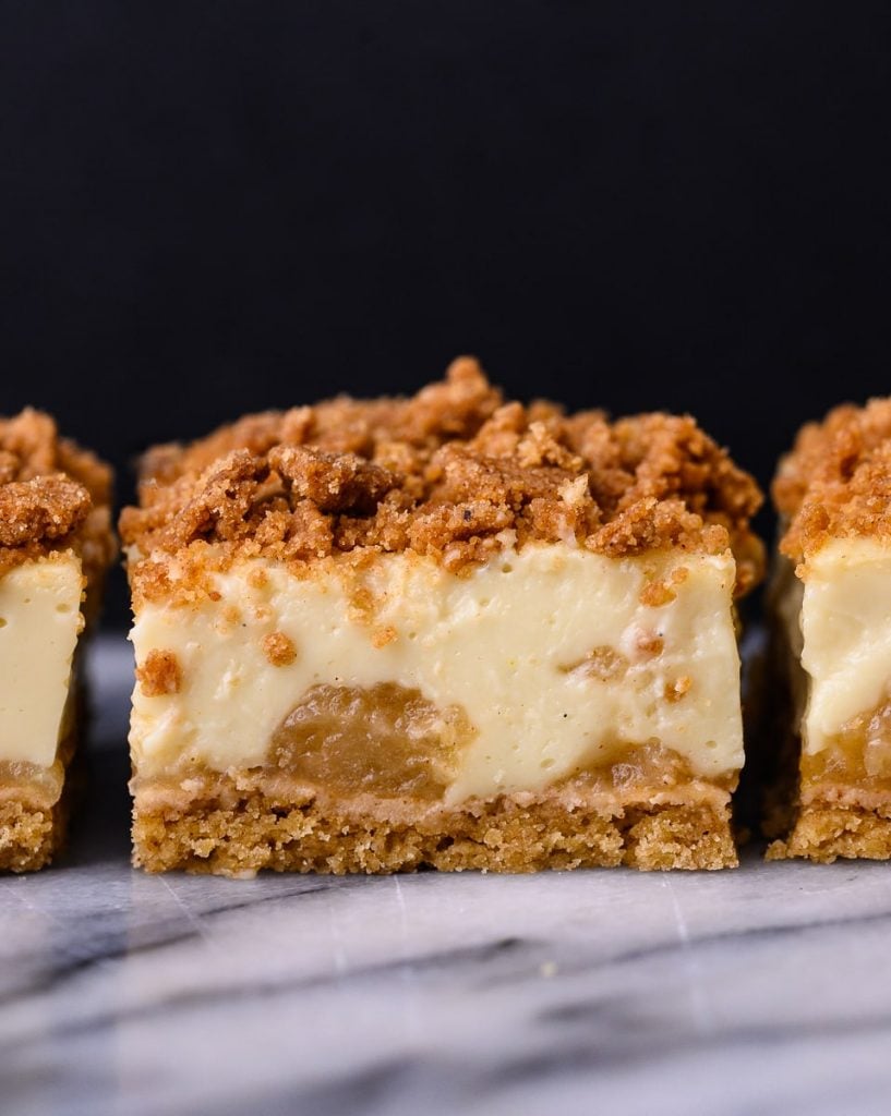 vegan apple crumble custard bars