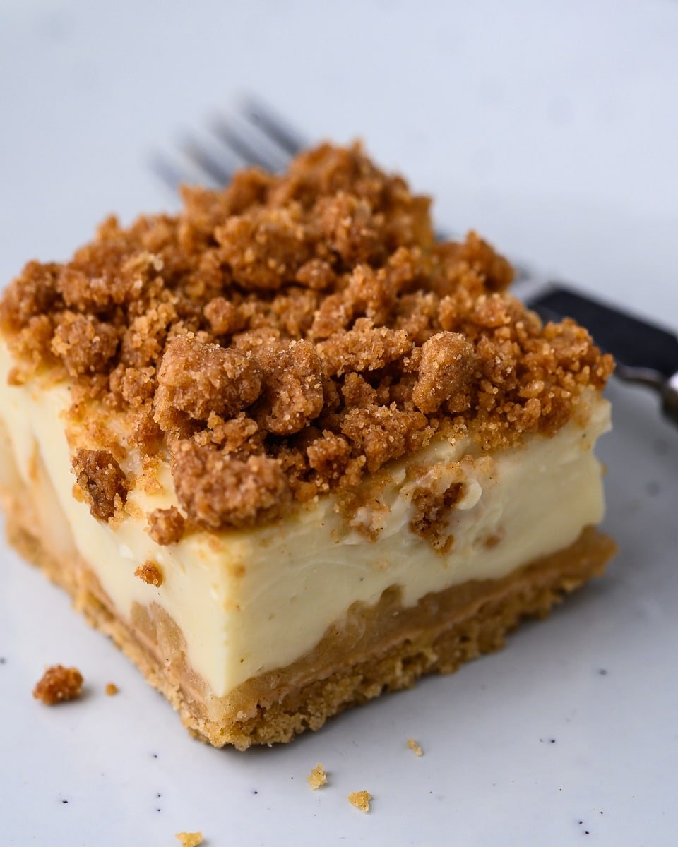 vegan apple crumble custard bars