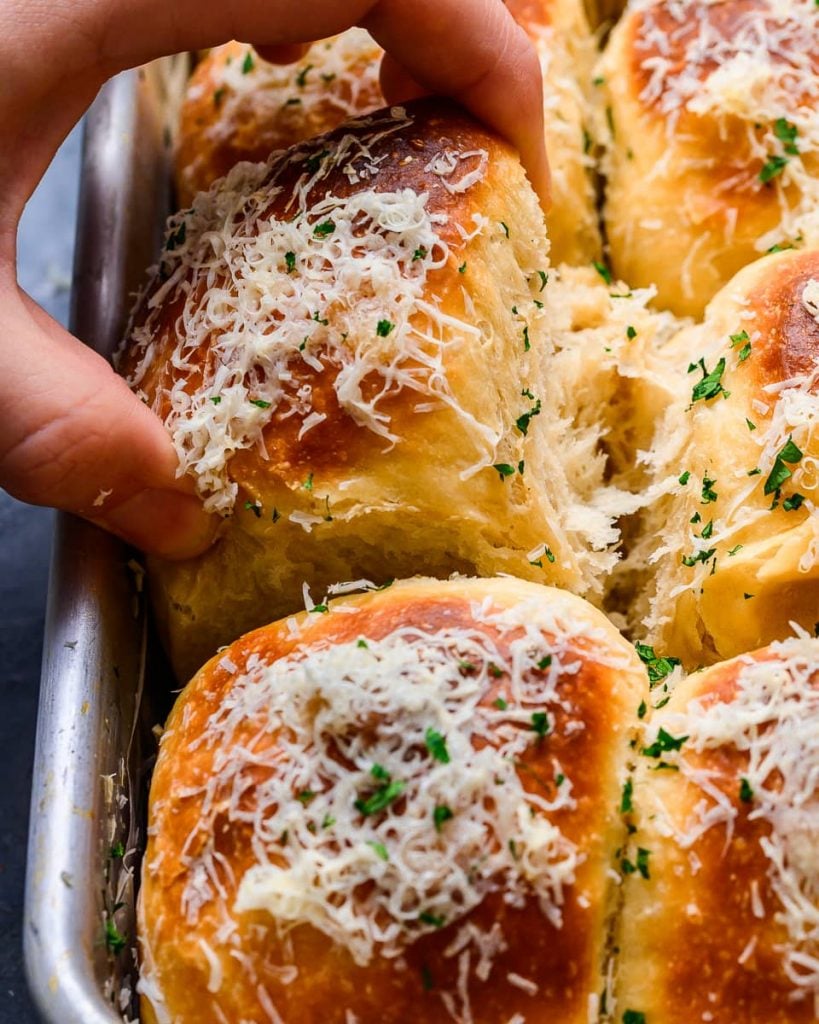 vegan cheesy beer rolls