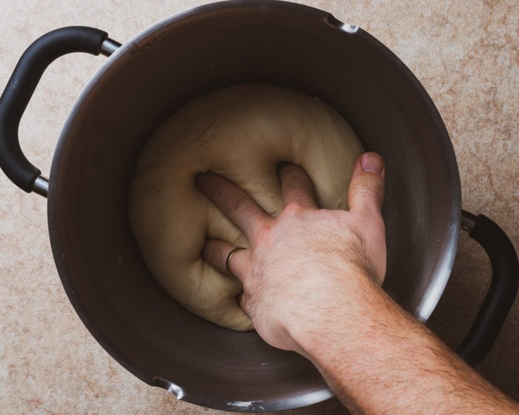 vegan garlic butter rolls