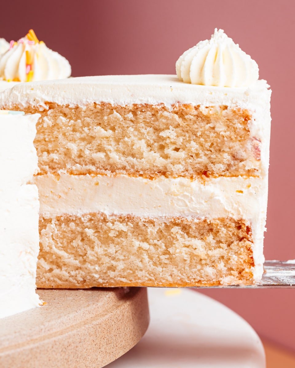 Italian Cream Cake With Cream Cheese Frosting - Cookies and Cups