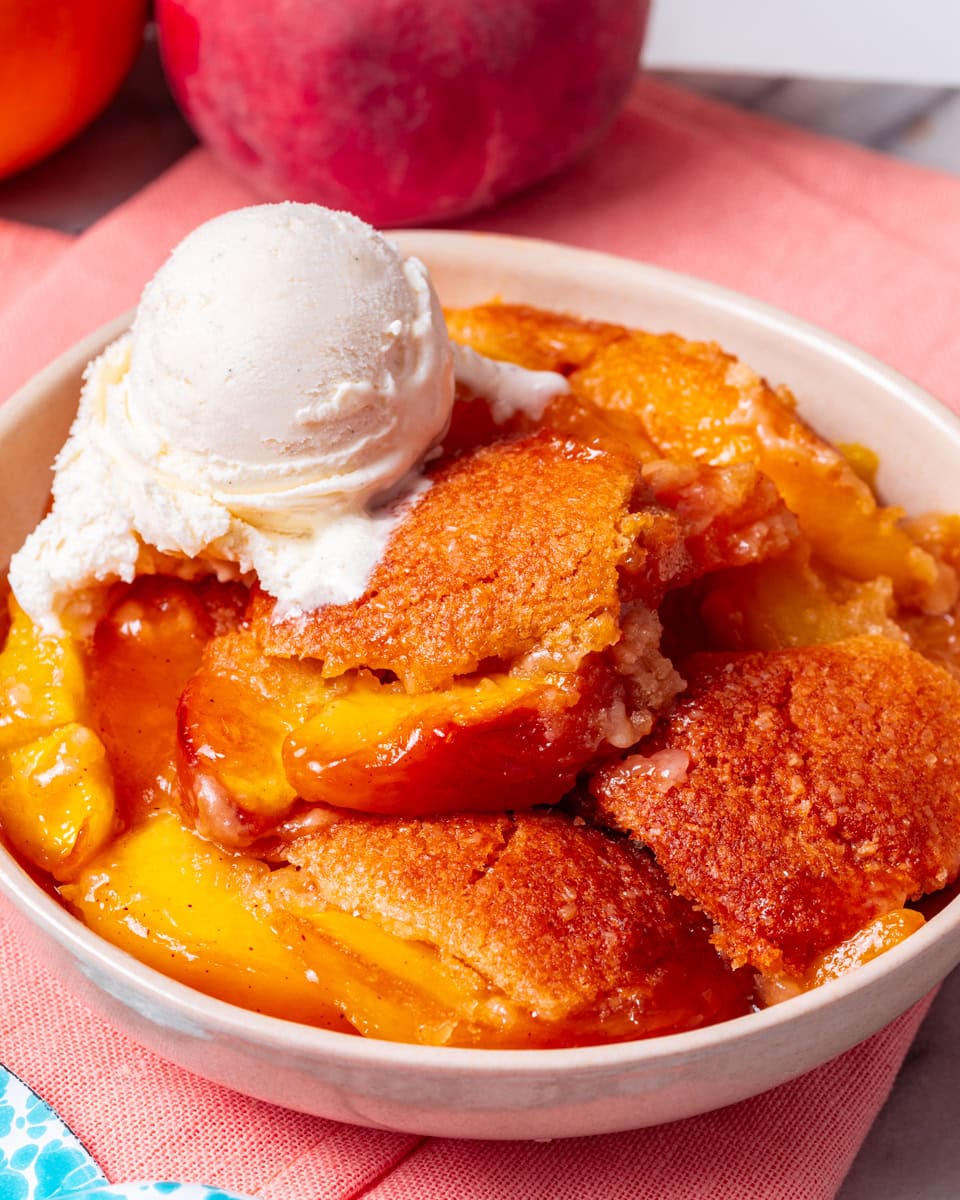 Vegan Peach Cobbler