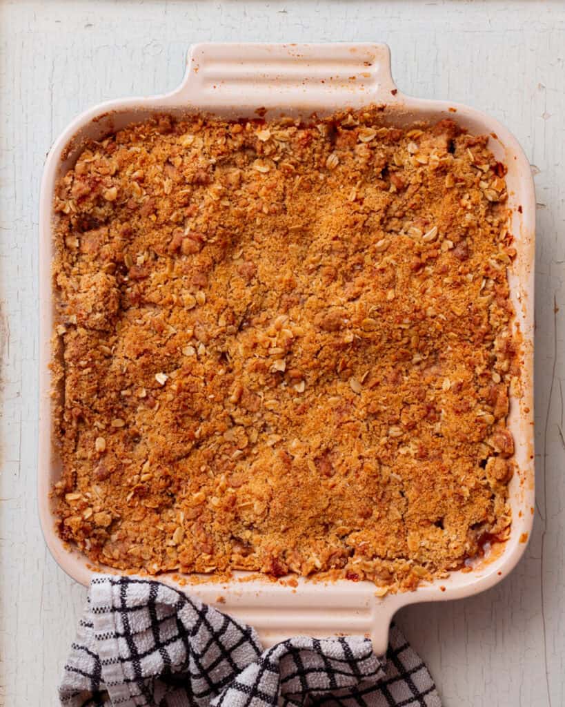 baked vegan apple crisp