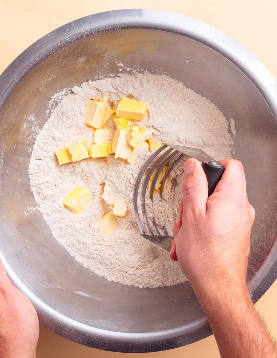 Cutting butter into flour