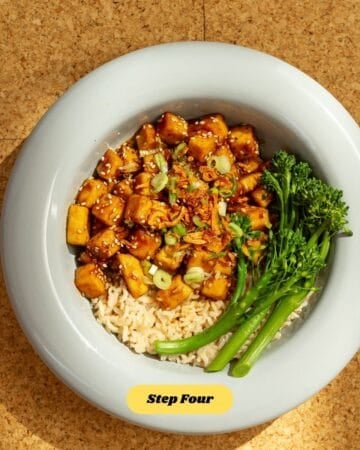 Step four of this recipe: Serve and garnish